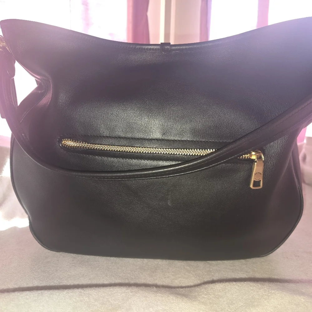 Coach Soft Tabby Hobo - Picture 2 of 11